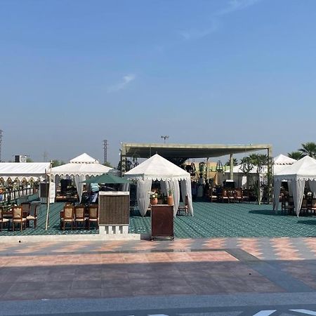 Grand Hotel Nawanshahr Nawāshahr Exterior foto