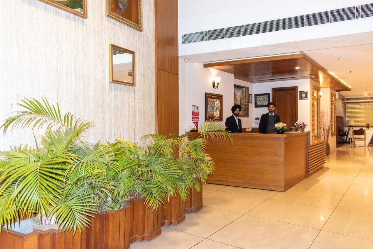 Grand Hotel Nawanshahr Nawāshahr Exterior foto