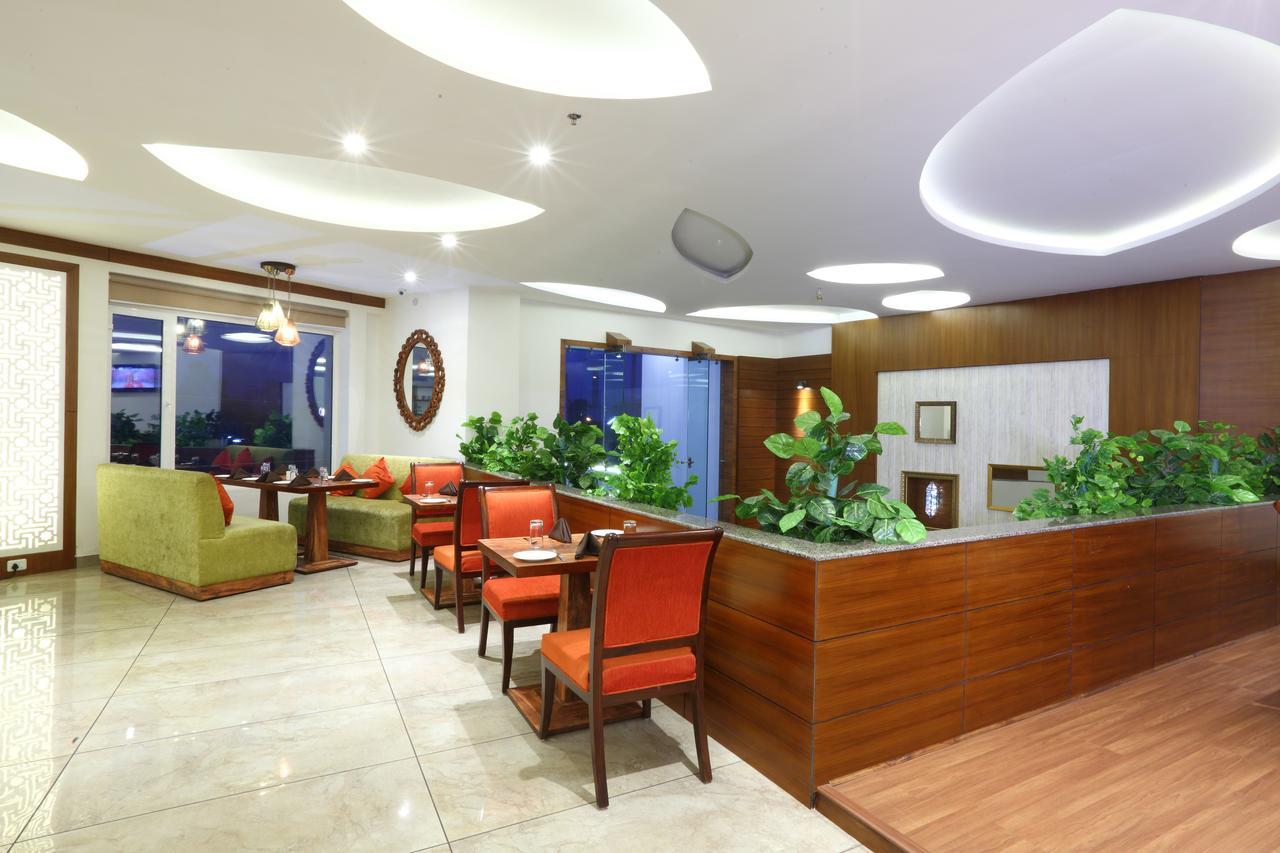 Grand Hotel Nawanshahr Nawāshahr Exterior foto